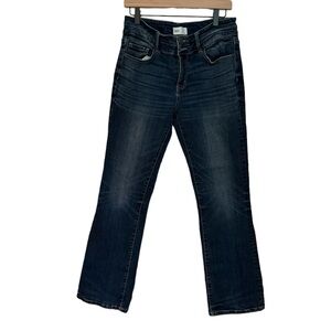Women’s BKE Payton Medium Wash Tailored Bootcut. Mid Rise. 29x 31.5